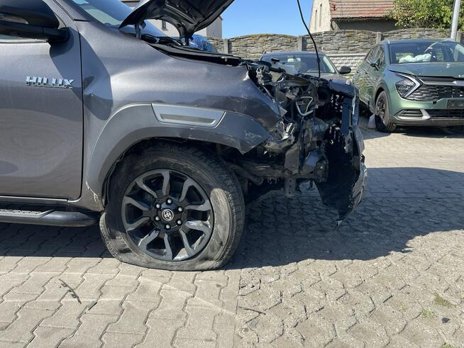 Toyota Hilux Invincible 4x4 Automat Skóra Podgrzewanie JBL Gliwice - zdjęcie 5