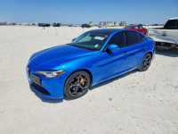 Alfa Romeo Giulia Wersja Ti / AWD / niski przebieg