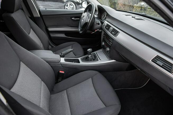 BMW 320 M47 Rozrząd z przodu ! Szyberdach ! Super Stan ! Opłacona ! Zwoleń - zdjęcie 10