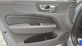 Volvo XC 60 B4 B Plus Dark aut ! Z Polskiego Salonu ! Faktura VAT ! Warszawa - zdjęcie 10