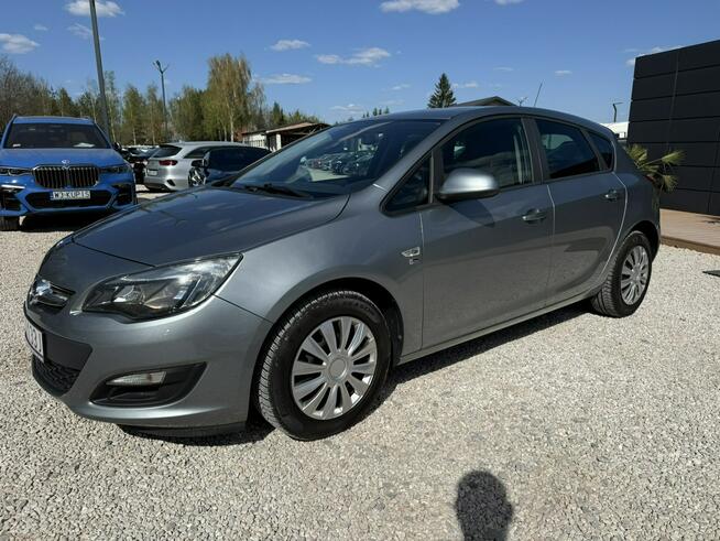 Opel Astra 1.4 benzyna 120km, grzane fotele, pół skóry Pęcice - zdjęcie 9