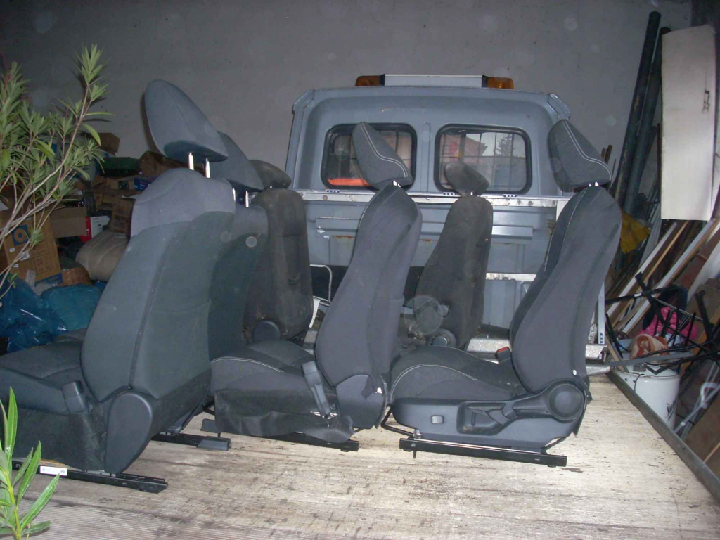 Siedzenia przednie Marki - zdjęcie 1