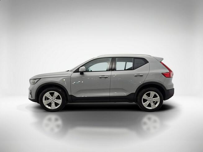Volvo XC 40 B3 Core aut ! Z Polskiego Salonu ! Faktura VAT ! Warszawa - zdjęcie 2