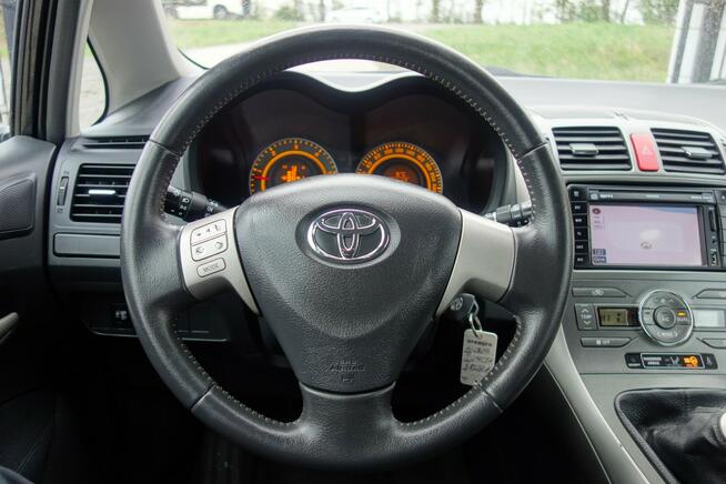 Toyota Auris 1.4 D-4D 90KM Klimatronic Nawigacja Gwarancja Zamiana Słupsk - zdjęcie 8