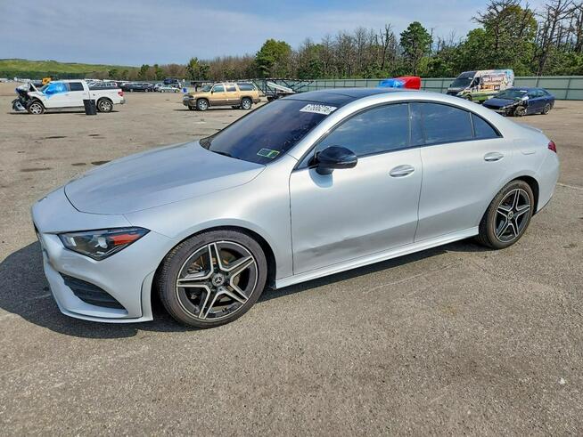 Mercedes CLA 250 4Matic / pakiet AMG / niski przebieg Białystok - zdjęcie 1