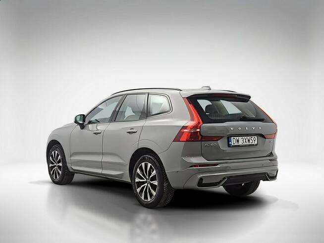 Volvo XC 60 B4 B Plus Dark aut ! Z Polskiego Salonu ! Faktura Vat ! Warszawa - zdjęcie 3