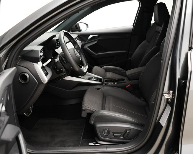 Audi A3 45TFSIe  245 KM Stronic S-line Matrix Kamera  Virtual Kielce - zdjęcie 12