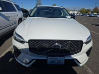 Volvo XC 60 Najwyższa wersja wyposażenia ULTRA / AWD / B5 Warszawa - zdjęcie 2