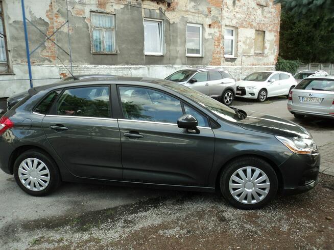 sprzedam ładnego CITROENA C-4   1.4B Lublin - zdjęcie 3