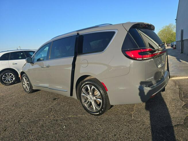 Chrysler Pacifica PINNACLE / AWD / niski przebieg Tarnów - zdjęcie 5