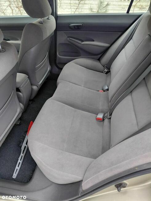Honda Civic 1.8 Lublin - zdjęcie 6