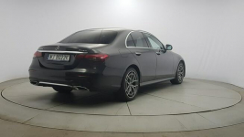 Mercedes E 220 d 4-Matic AMG! Z salonu polskiego! Z fakturą VAT! Warszawa - zdjęcie 4