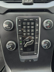 Volvo V40 T2 Momentum Tychy - zdjęcie 10