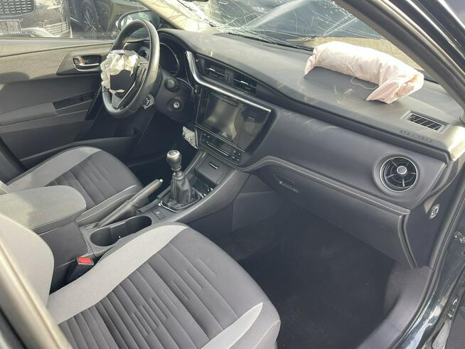 Toyota Auris Klimatronik Tempomat 132KM Gliwice - zdjęcie 8