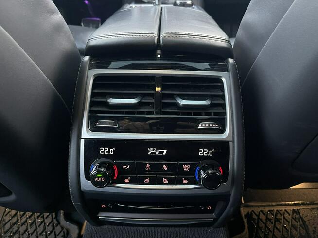 BMW 740 Long Mpakiet Xdrive Pamięć Masaż Pneumatyka Gliwice - zdjęcie 12