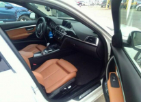 BMW 330 2018, 2.0L, 4x4, od ubezpieczalni Warszawa - zdjęcie 6