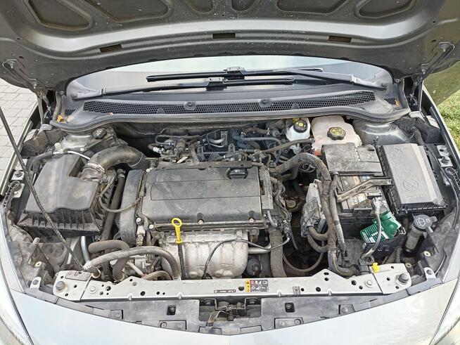 Opel Astra 1.6 115KM 89860 km Czarna - zdjęcie 11