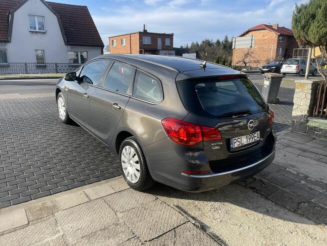 Opel Astra J 1.6 CDTI 110 KM Jarocin - zdjęcie 4