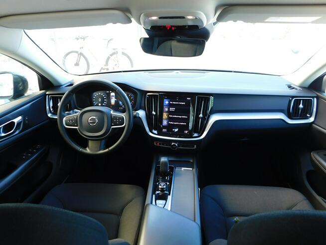 Volvo V60 z Gwarancją Bezwypadkowy Model 2022r Żyrardów - zdjęcie 6