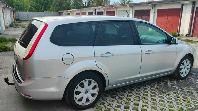 Sprzedam Ford Focus kombi MK2 2009 Knurów - zdjęcie 2
