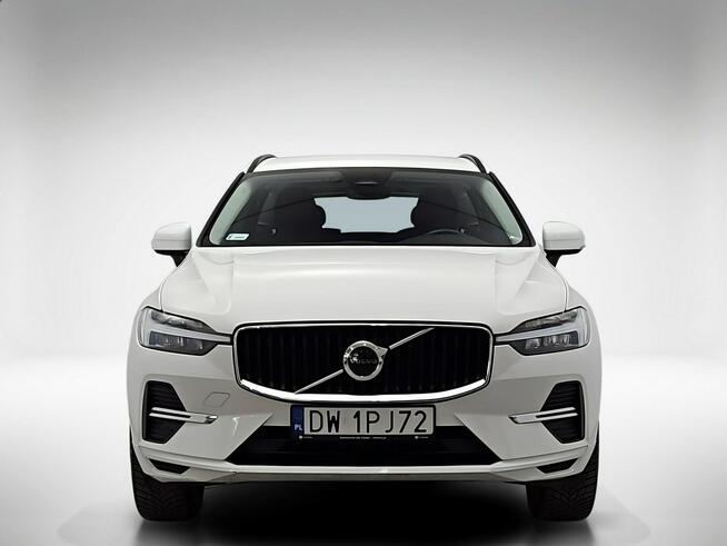 Volvo XC 60 B4 B Momentum Pro aut ! Z Polskiego Salonu ! Faktura Vat ! Warszawa - zdjęcie 8