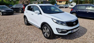 Kia Sportage Bezwypadkowy orginalny lakier Żyrardów - zdjęcie 3