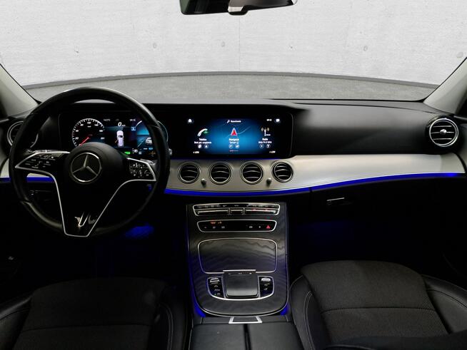MERCEDES-BENZ E 220d Komorniki - zdjęcie 9