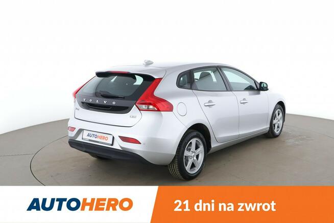 Volvo V40 GRATIS! Pakiet Serwisowy o wartości 1500 zł! Warszawa - zdjęcie 7