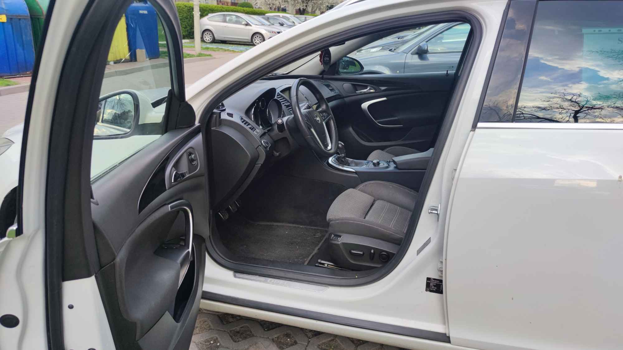 Opel Insignia 2.0 CDTI Sports Tourer Widzew - zdjęcie 8