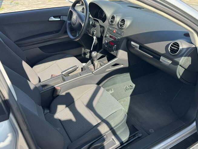 Audi 3 1,6 mpi 102 Konie Xenon tylko 155 tys km Śliczna ! Szerominek - zdjęcie 8