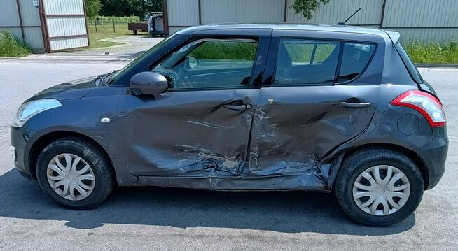 Suzuki Swift 1.2 Premium Piekoszów - zdjęcie 7