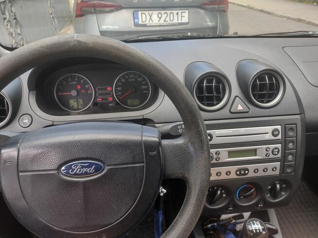 Ford Fiesta z Niemiec Stan Dobry Mały przebieg Radomsko - zdjęcie 4