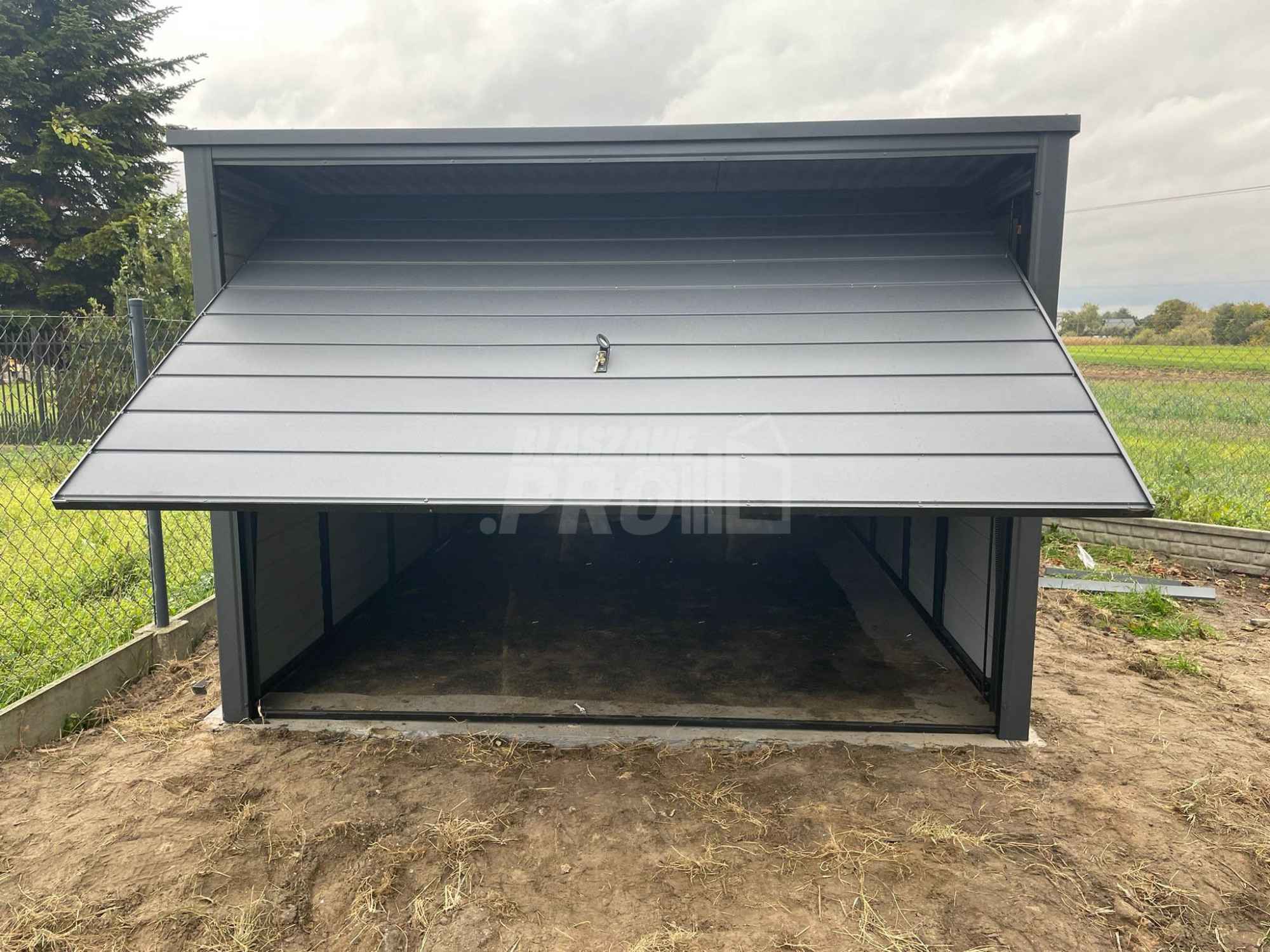 Garaż blaszany 3x5m  Brama uchylna + drzwi  Dach spad w tył GP229 Sieradz - zdjęcie 4