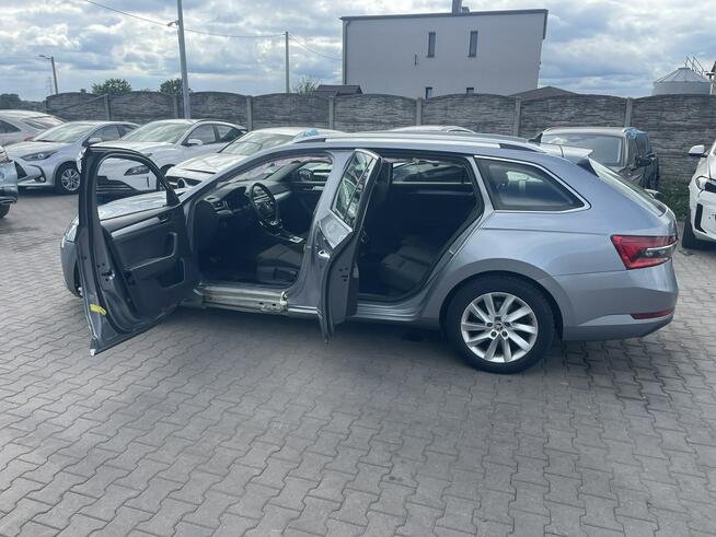 Škoda Superb DSG Podgrzewanie Klimatronik Virtual cockpit 190KM Gliwice - zdjęcie 5