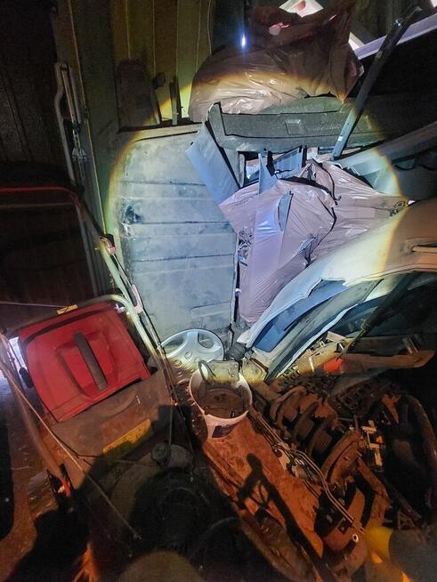 Hyundai trajet 2.0 benzyna+gaz Trzebnica - zdjęcie 8