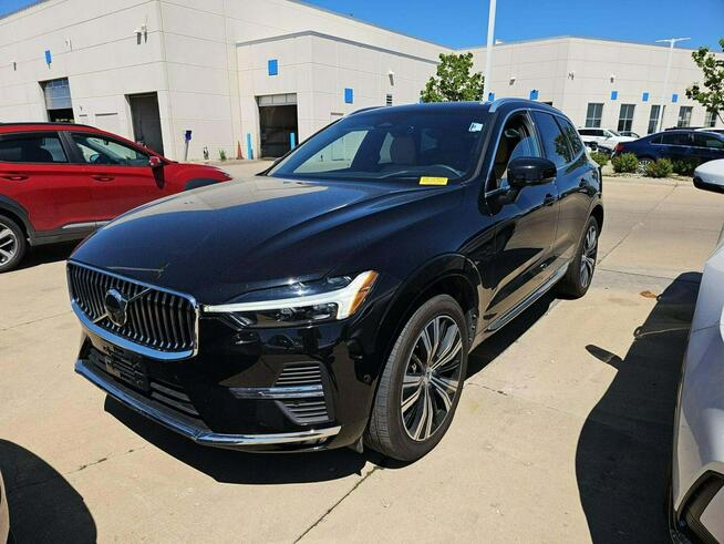 Volvo XC 60 Najbogatsza wersja Ultimate / 4x4 / niski przebieg Warszawa - zdjęcie 1
