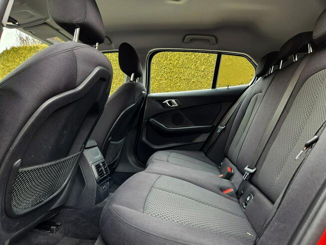 BMW 118 F40 1.5 Benz. 136KM 2020 r PL Salon, LED, Automat Tychy - zdjęcie 12