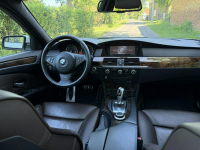 BMW 530 3.0i 272KM M Pakiet Serwis ASO Navi Kamera Dociągi Ocice - zdjęcie 12