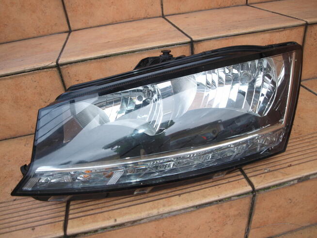 Skoda Fabia 3 lampa lewa przód (zwykła + Led) 2018 - 2022r Kalisz - zdjęcie 2