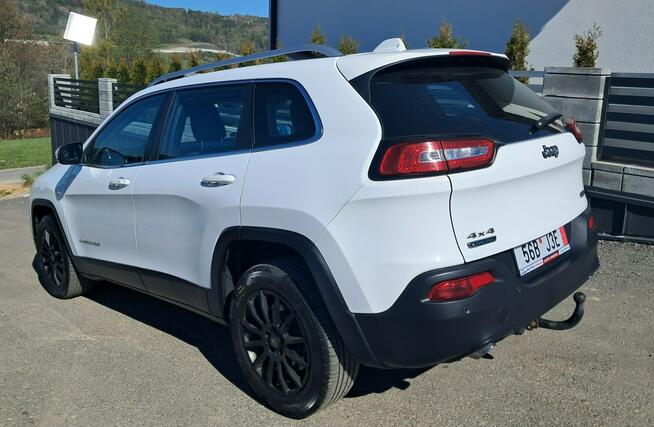 Jeep Cherokee Automat 4x4 2.0 Diesel 170 KM Cisiec - zdjęcie 5