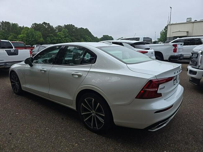 Volvo S60 INSCRIPTION / AWD / niski przebieg Tarnów - zdjęcie 5