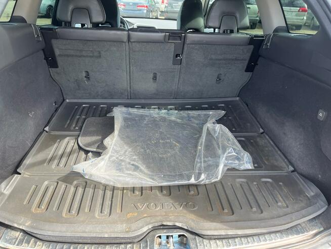 Volvo XC 60 INSCRIPTION / AWD / T5 / niski przebieg Chwaszczyno - zdjęcie 11