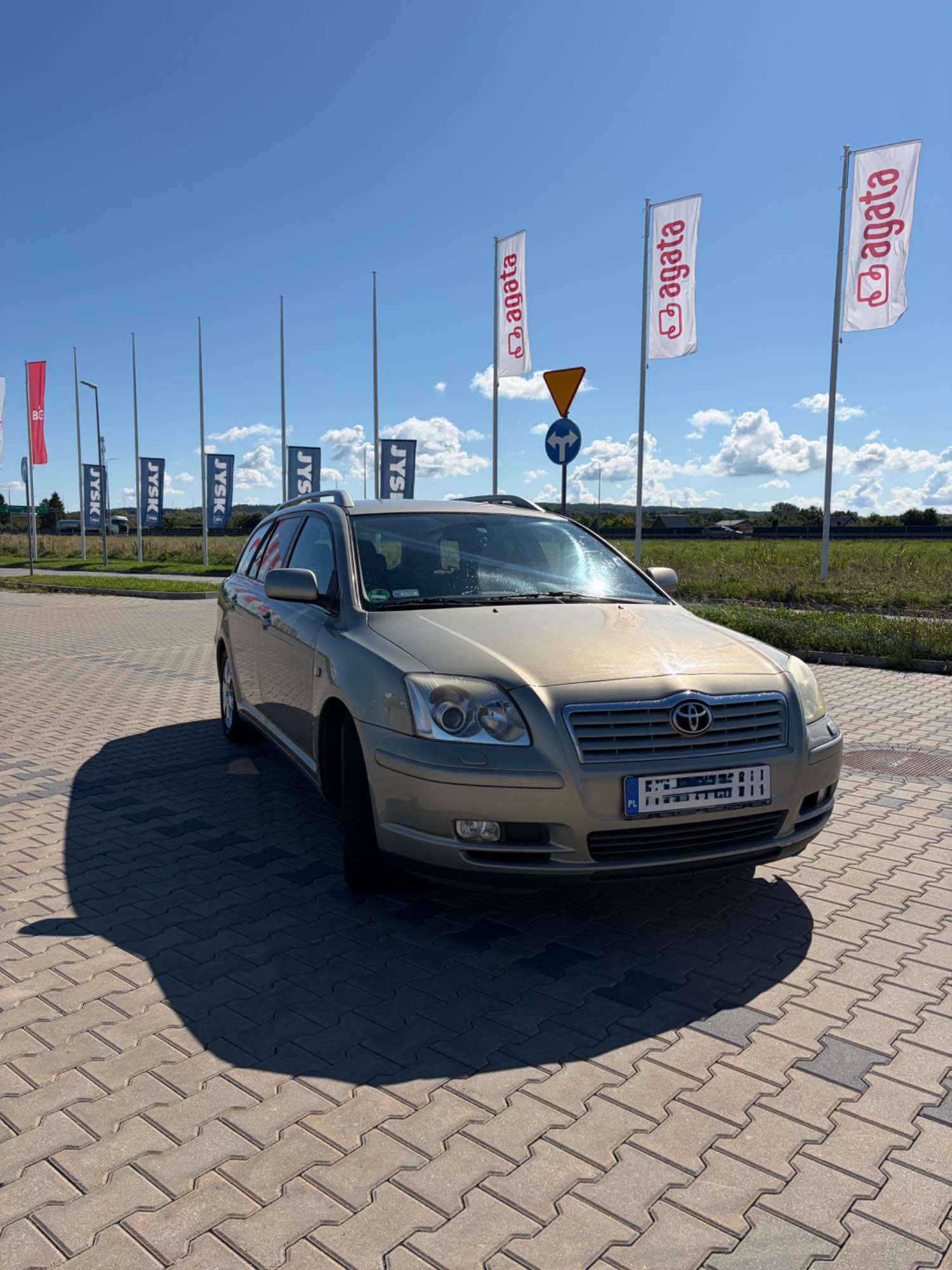 TOYOTA Avensis Koszalin - zdjęcie 1