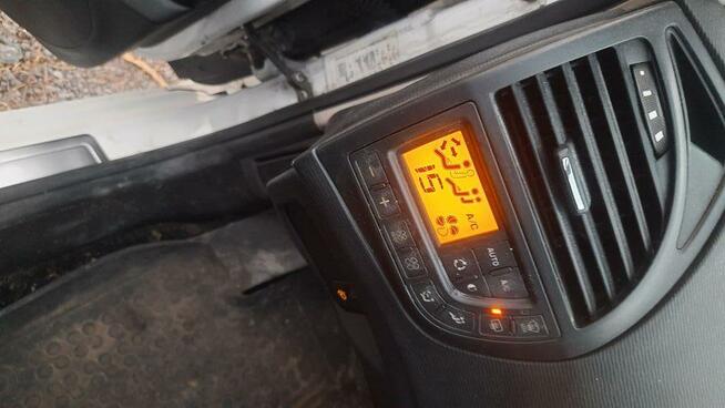 1.6 HDi Dizel 110 KM pełny kompute 7osobow automat Climatron Ostrowiec Świętokrzyski - zdjęcie 10