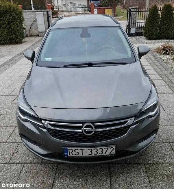 Opel Astra V 1.4 T Enjoy S&amp;S Stalowa Wola - zdjęcie 4