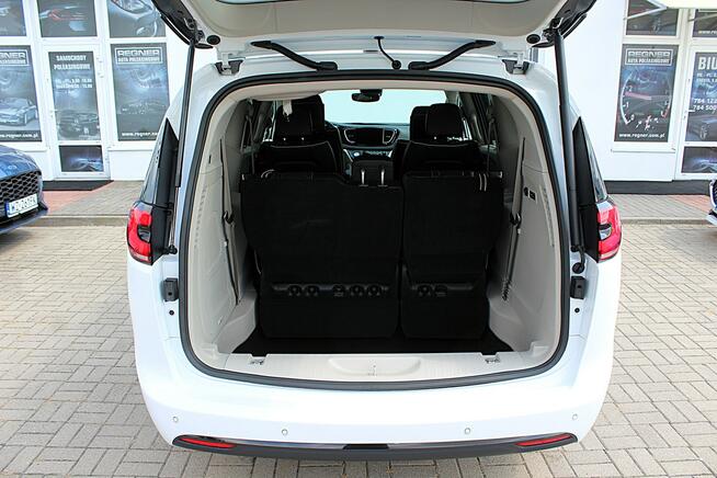 Chrysler Pacifica 4X4 7 osób Panorama Kamera-360° LED Tempomat Skóra Sokołów - zdjęcie 8