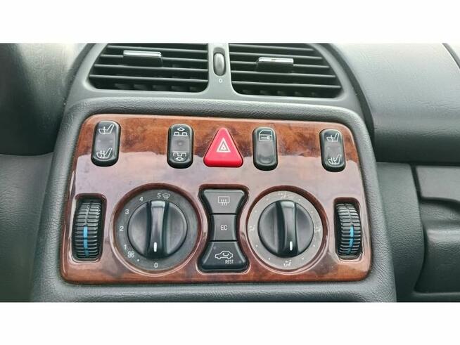 CLK320 3.2l 218KM * Klimatyzacja * Skóra * Podgrzewanie fote Warszawa - zdjęcie 10