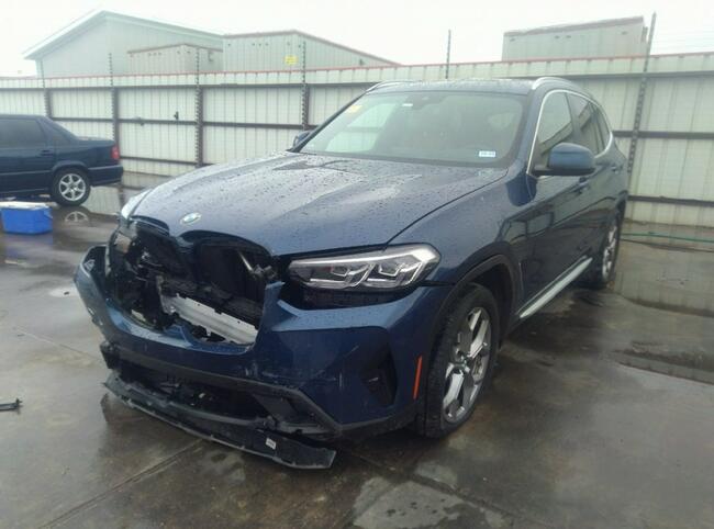 BMW X3 2021, 2.0L, od ubezpieczalni Warszawa - zdjęcie 2