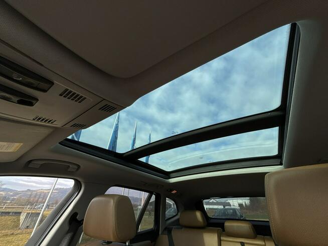 BMW X1 23d xDrive 204km PDC hak NAVI xenon BEZWYPADKOWY serwis 2012 Tychy - zdjęcie 8