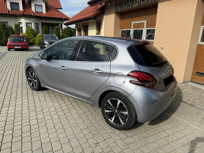 Peugeot 208 Orzech - zdjęcie 10
